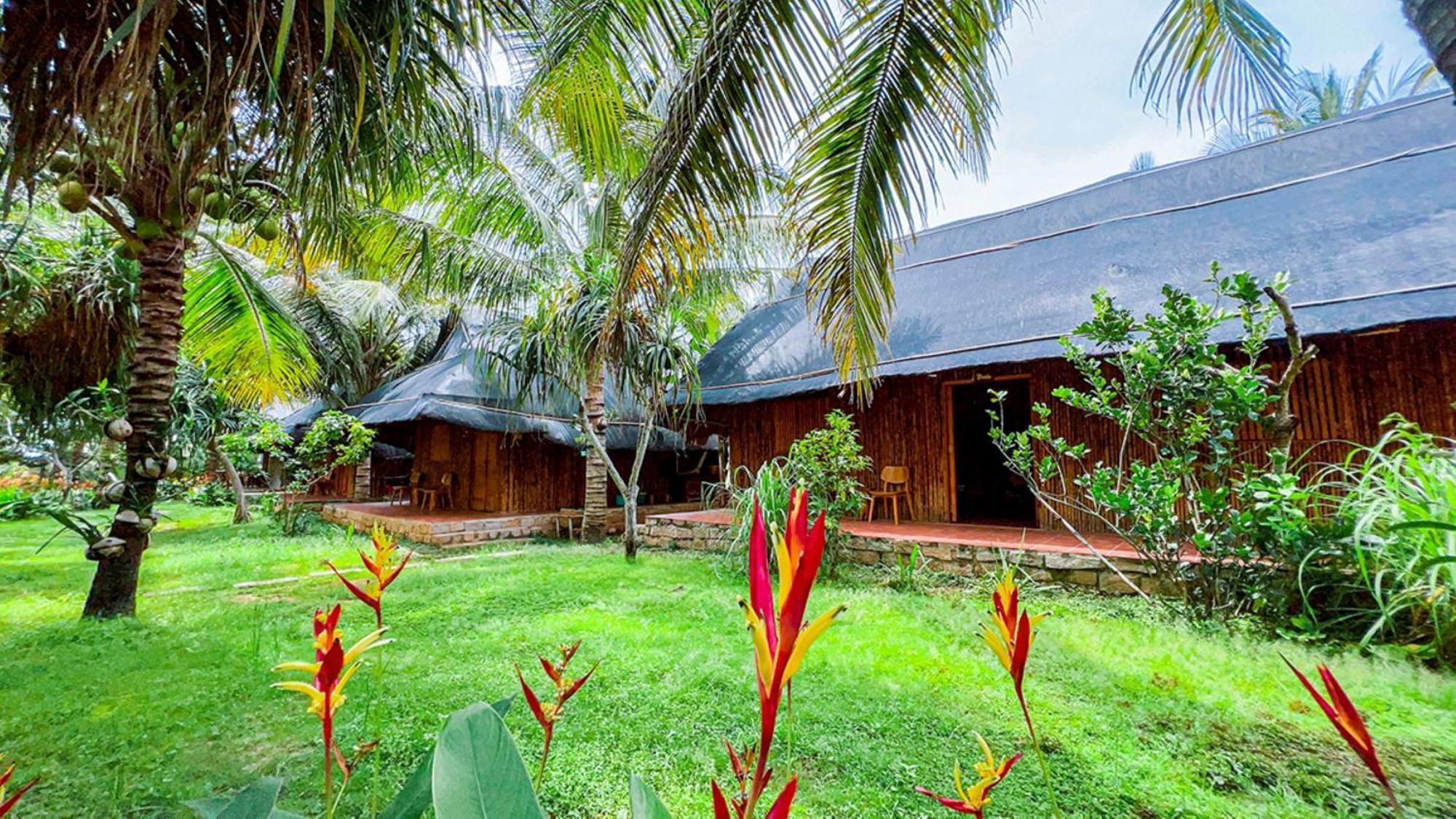 Me Bungalow Beach Resort Фантхьет Экстерьер фото