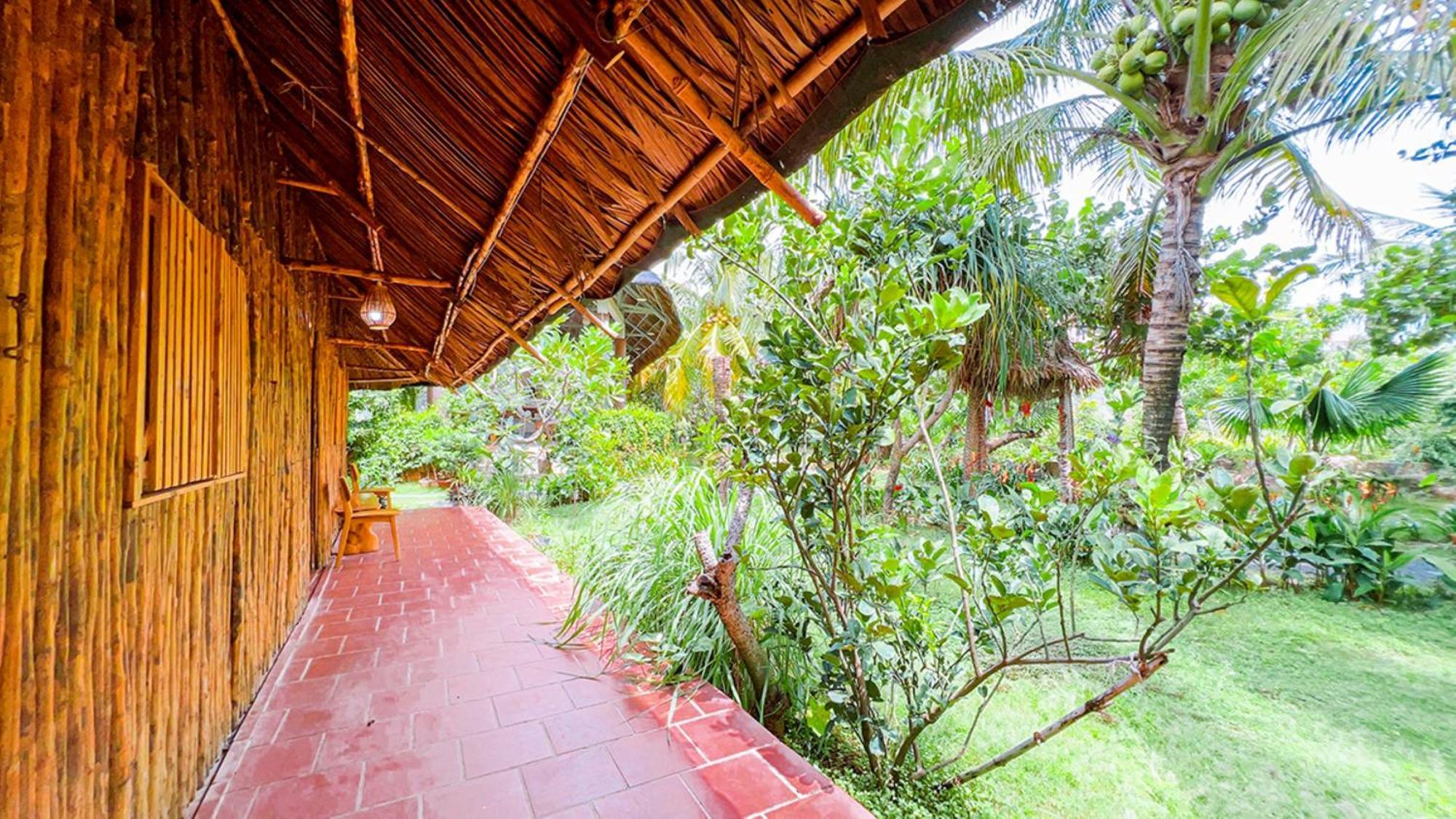 Me Bungalow Beach Resort Фантхьет Экстерьер фото